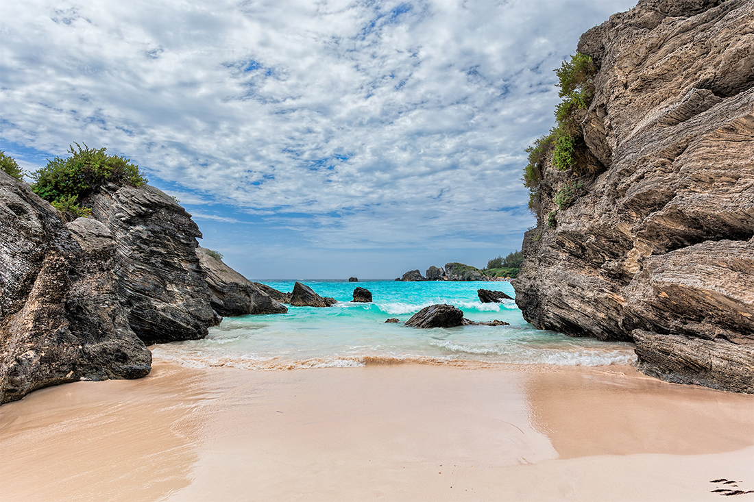 The turquoise waters of Bermuda